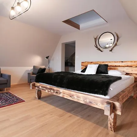 Gal Apartment *